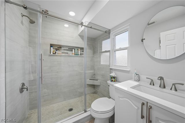 1120 SE 23rd TER, Cape Coral, FL 33990