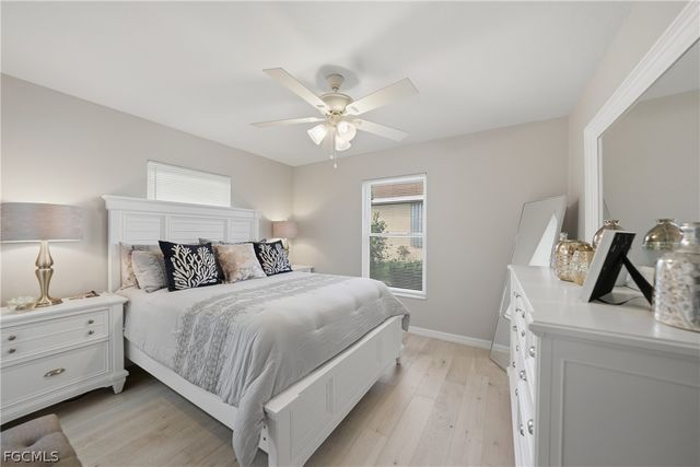 1120 SE 23rd TER, Cape Coral, FL 33990