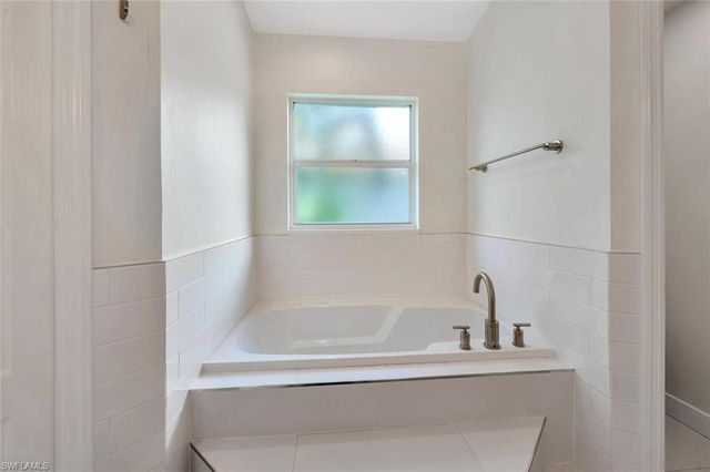 21791 Brixham Run LOOP, Estero, FL 33928