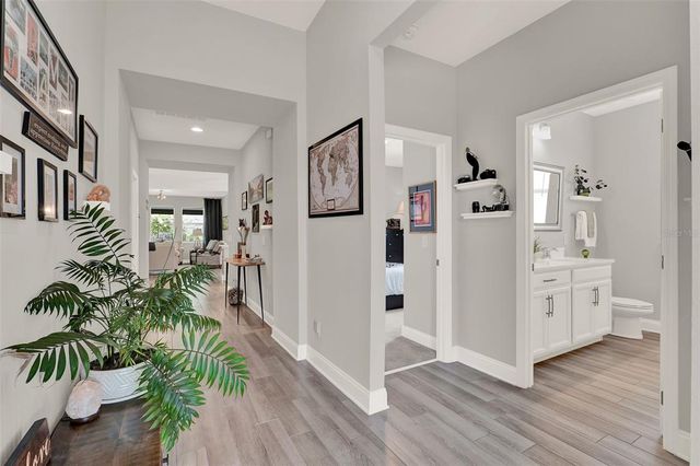 1219 FOLTZ LOOP, Oakland, FL 34787