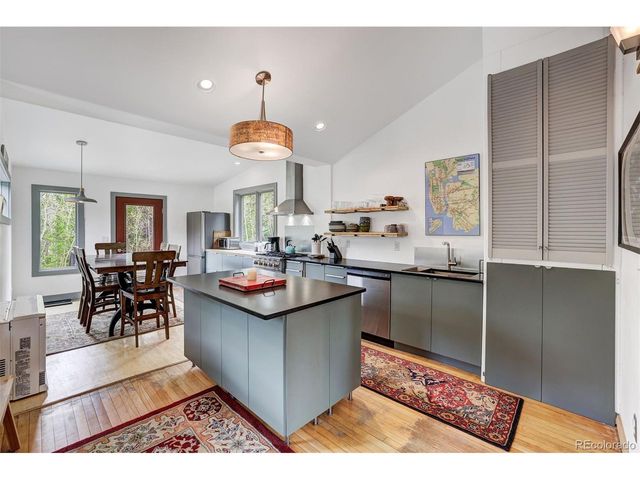 3049 CR-6, Alma, CO 80440