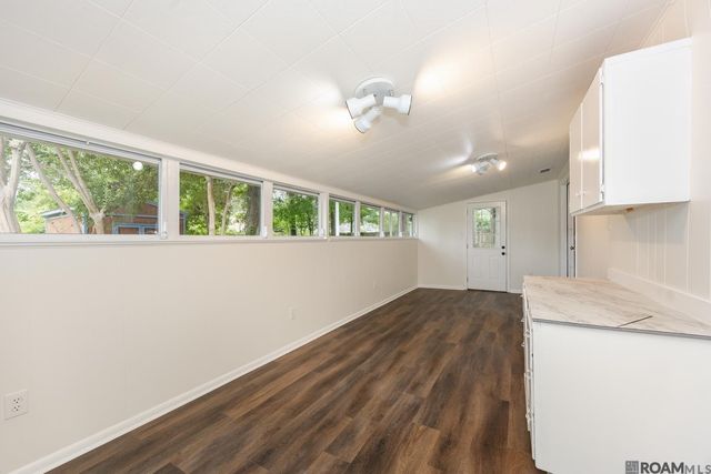 555 Lonita St, Baton Rouge, LA 70815
