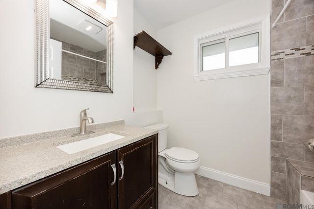 555 Lonita St, Baton Rouge, LA 70815
