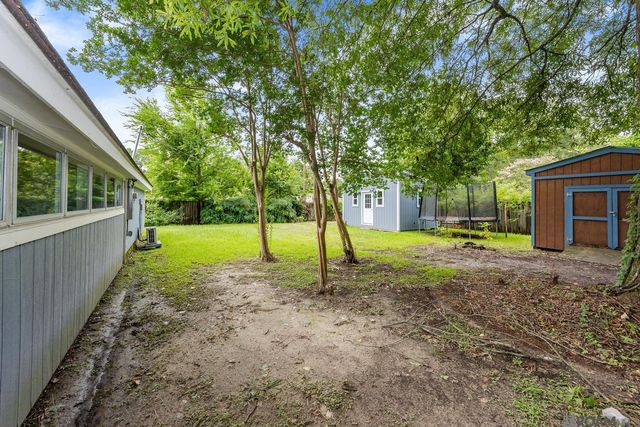 555 Lonita St, Baton Rouge, LA 70815