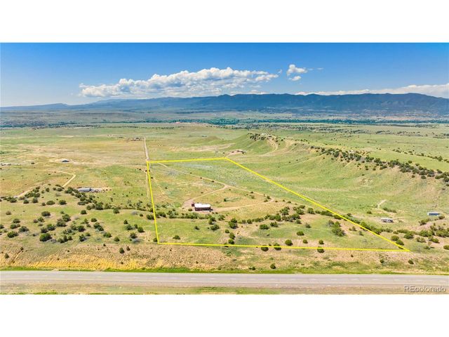 507 Van Egmond Dr, Penrose, CO 81240