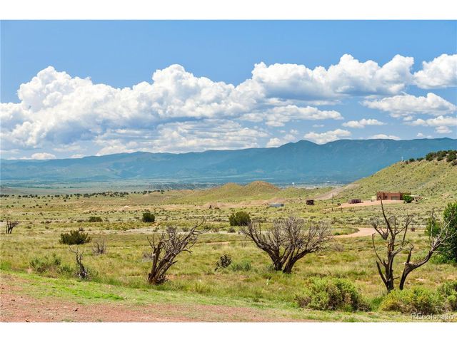 507 Van Egmond Dr, Penrose, CO 81240