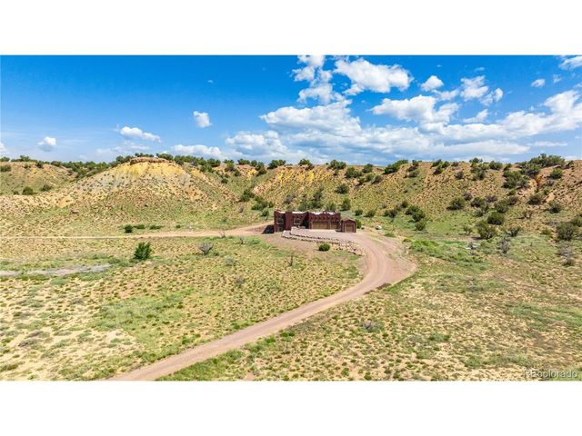 507 Van Egmond Dr, Penrose, CO 81240