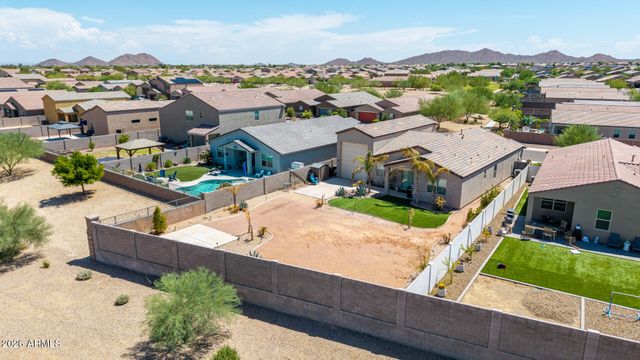 4370 W SUNCUP Drive, San Tan Valley, AZ 85144