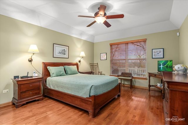 381 Hickory Lane, South Elgin, IL 60177