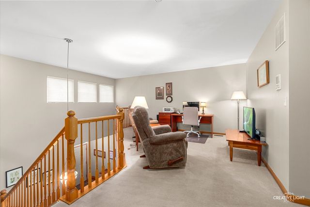 381 Hickory Lane, South Elgin, IL 60177