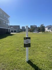 986 Crystal Water Way, Myrtle Beach, SC 29579