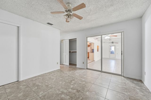 445 NE Armory Circle, Port St. Lucie, Port St Lucie, FL 34983