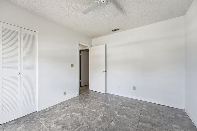 445 NE Armory Circle, Port St. Lucie, Port St Lucie, FL 34983