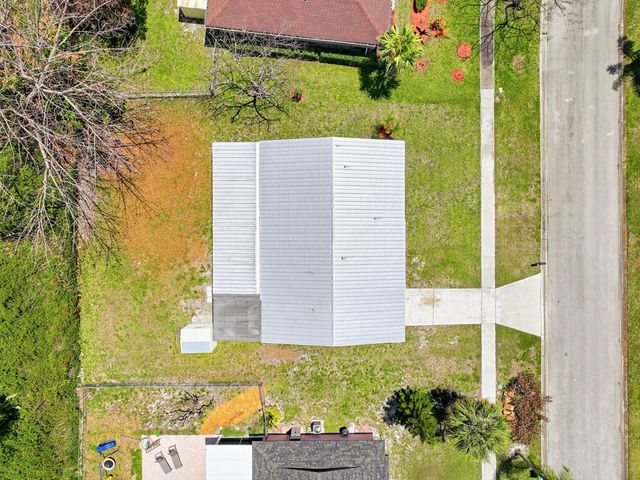 445 NE Armory Circle, Port St. Lucie, Port St Lucie, FL 34983