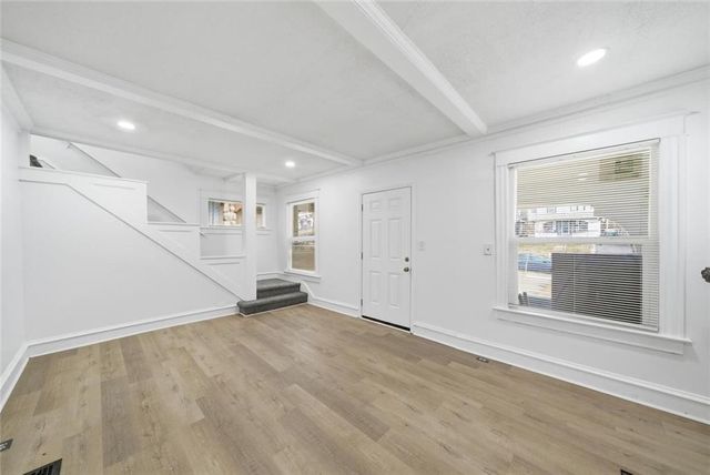 4112 Chestnut Avenue, Kansas City, MO 64130