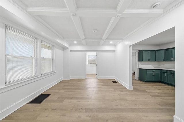 4112 Chestnut Avenue, Kansas City, MO 64130