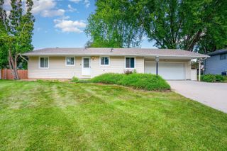 1087 Whitney Drive, Apple Valley, MN 55124