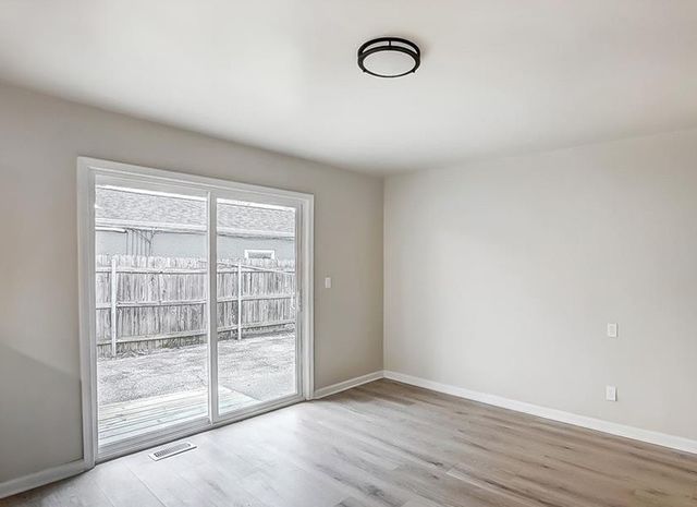 555 East Drive, Dayton, OH 45419