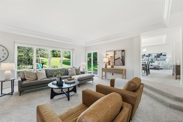 1934 S Parfet Drive, Lakewood, CO 80227