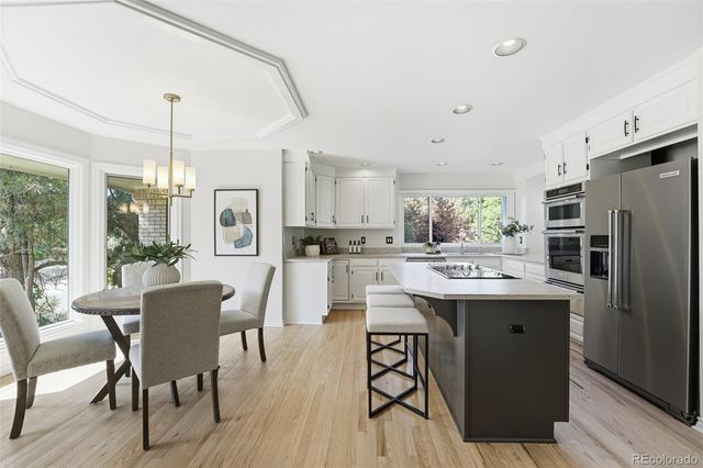 1934 S Parfet Drive, Lakewood, CO 80227