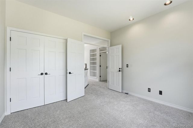 1934 S Parfet Drive, Lakewood, CO 80227