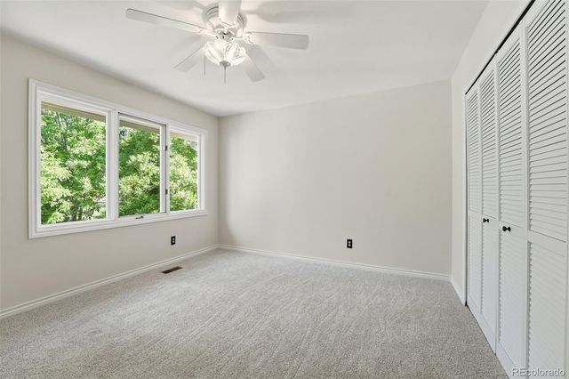 1934 S Parfet Drive, Lakewood, CO 80227