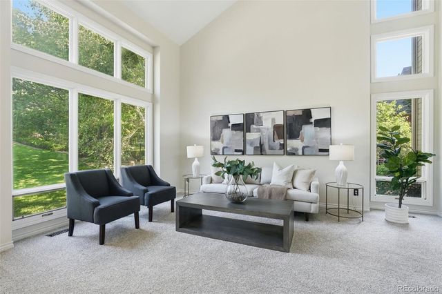 1934 S Parfet Drive, Lakewood, CO 80227