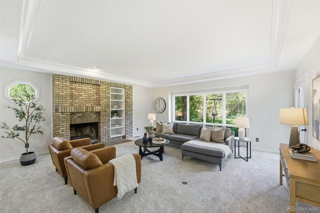 1934 S Parfet Drive, Lakewood, CO 80227