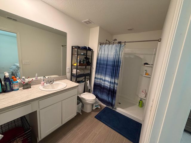 1001 Happiness Avenue SW, Palm Bay, FL 32908