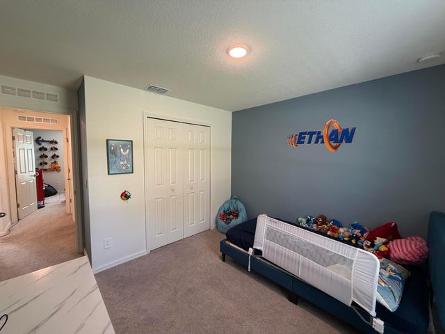 1001 Happiness Avenue SW, Palm Bay, FL 32908