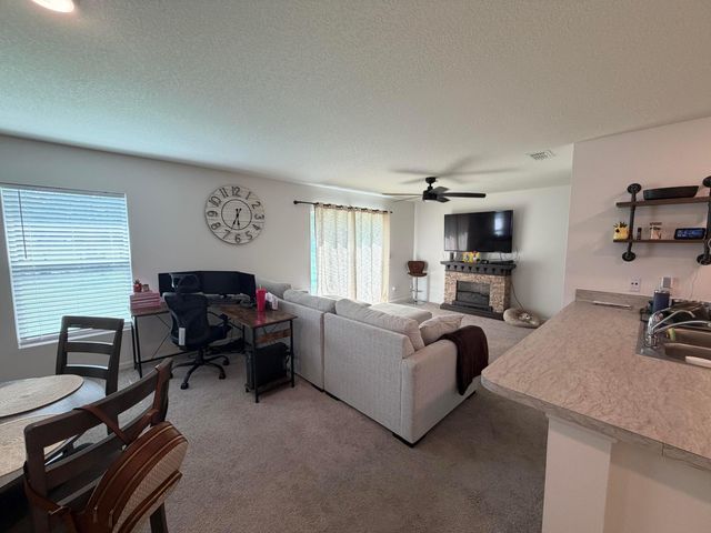 1001 Happiness Avenue SW, Palm Bay, FL 32908