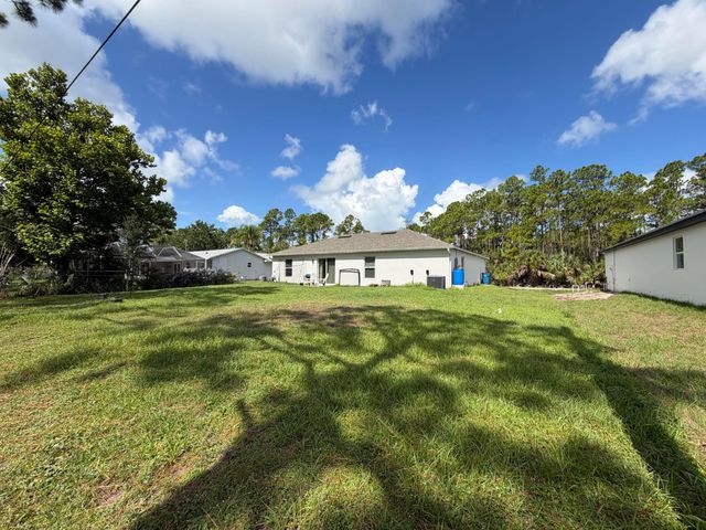 1001 Happiness Avenue SW, Palm Bay, FL 32908