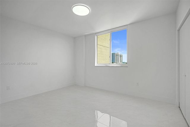 2775 NE 187th Street 514, Aventura, FL 33180