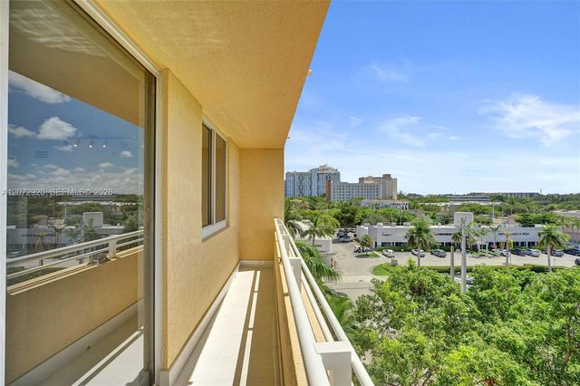 2775 NE 187th Street 514, Aventura, FL 33180