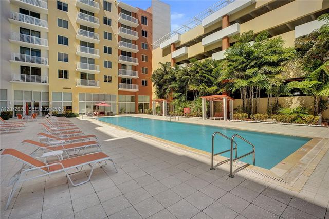 2775 NE 187th Street 514, Aventura, FL 33180