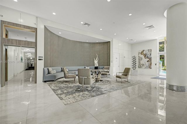 2775 NE 187th Street 514, Aventura, FL 33180