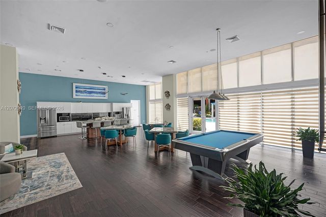 2775 NE 187th Street 514, Aventura, FL 33180