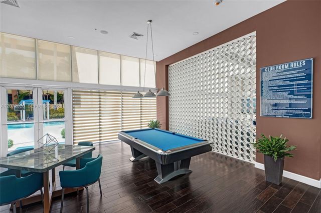 2775 NE 187th Street 514, Aventura, FL 33180