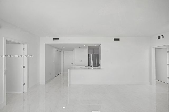 2775 NE 187th Street 514, Aventura, FL 33180