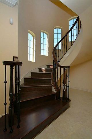 14478 Summerleaf Lane, Houston, TX 77077