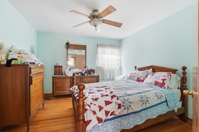 10140 S Washtenaw Avenue, Chicago, IL 60655
