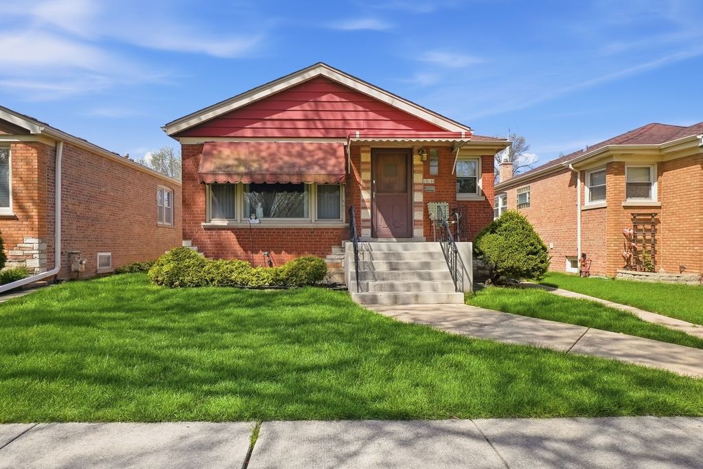 10140 S Washtenaw Avenue, Chicago, IL 60655