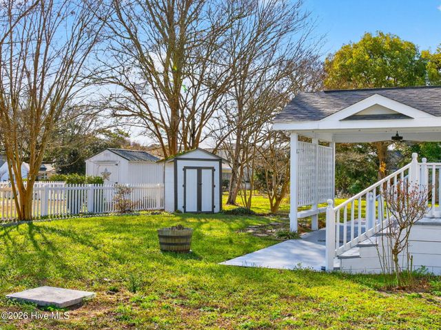 1561 Shipwatch Lane SW, Ocean Isle Beach, NC 28469