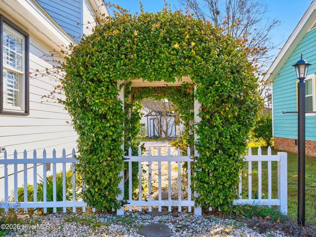 1561 Shipwatch Lane SW, Ocean Isle Beach, NC 28469