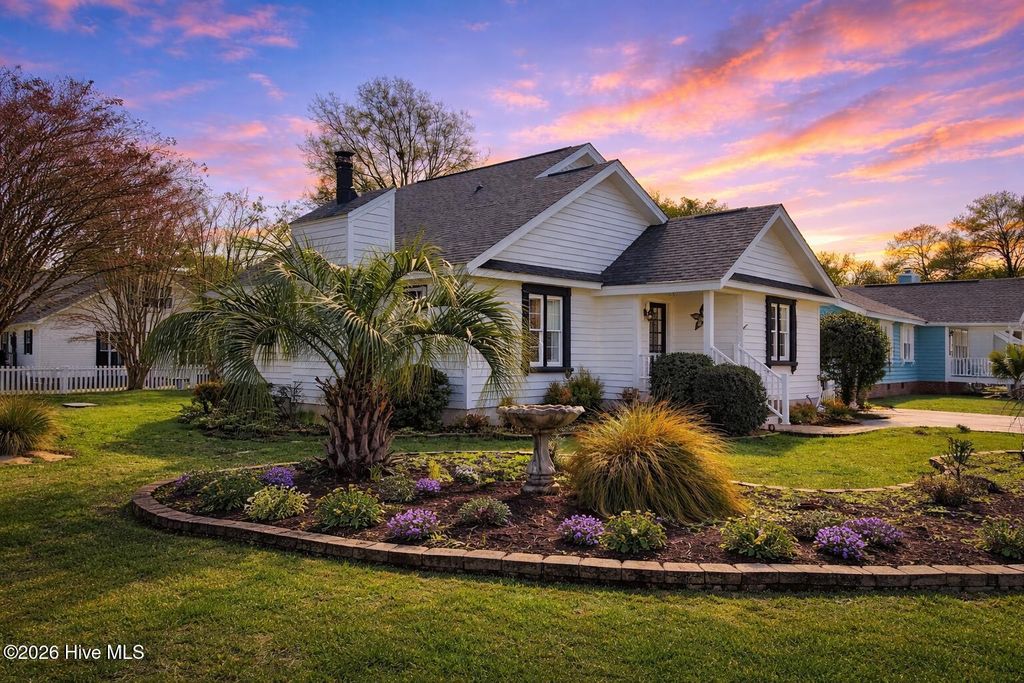 1561 Shipwatch Lane SW, Ocean Isle Beach, NC 28469