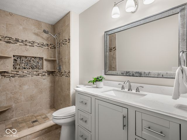 1659 Park Ridge, Indianapolis, IN 46229