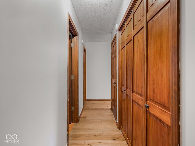 1659 Park Ridge, Indianapolis, IN 46229