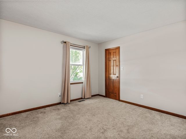 1659 Park Ridge, Indianapolis, IN 46229