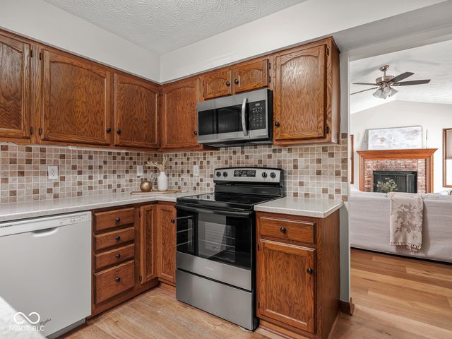 1659 Park Ridge, Indianapolis, IN 46229
