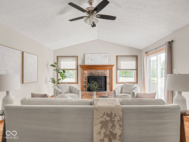 1659 Park Ridge, Indianapolis, IN 46229